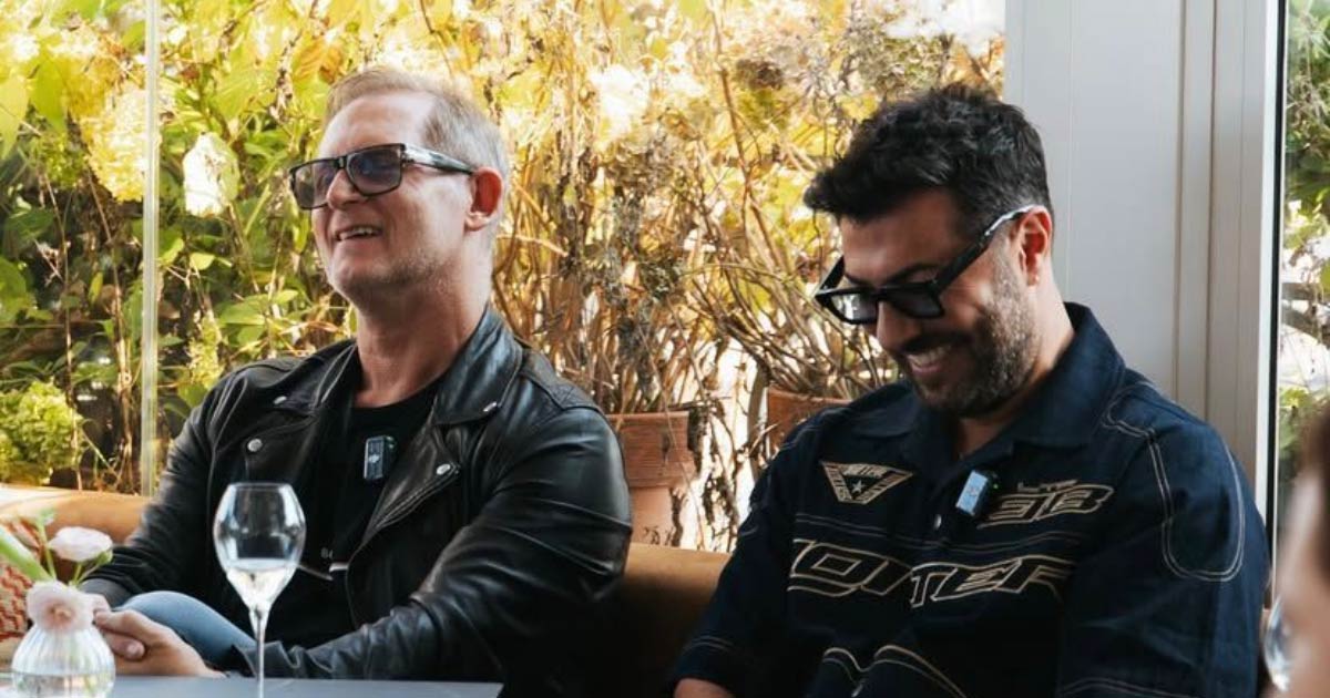 Bruno and Richard Mannah enjoying a drink together