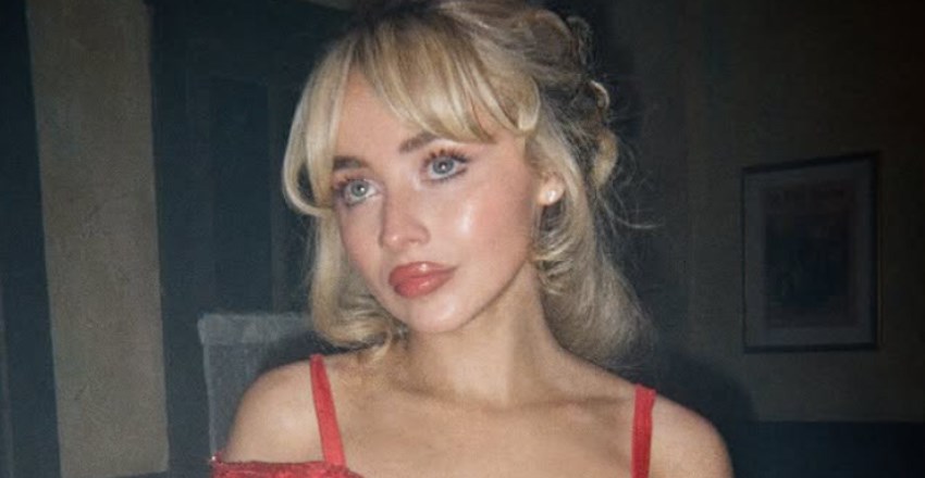 Sabrina Carpenter Blog Tile