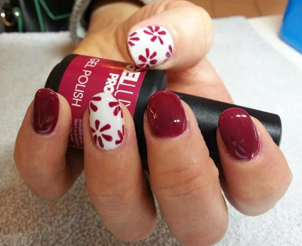 Gellux Summer floral nails design by Julie-Anne Larivière