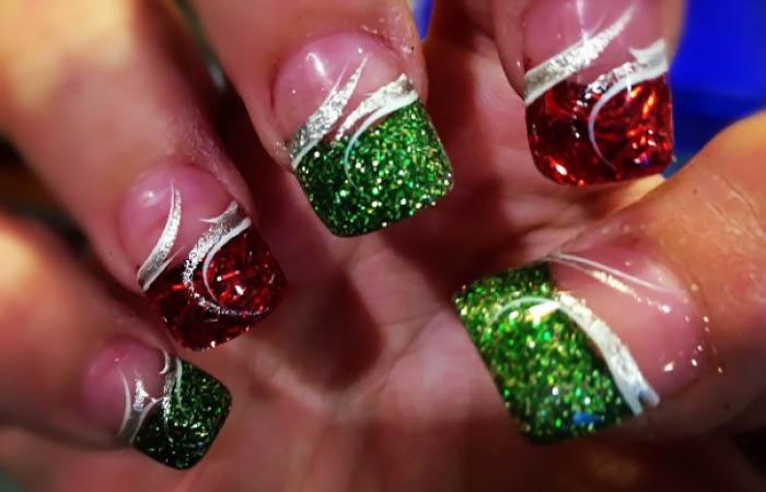 festive glitter nails 1