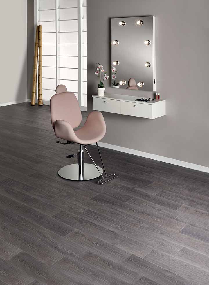 Furniture-Beauty-Makeup