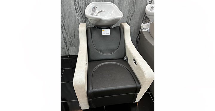 Lusso wash unit/leg massage