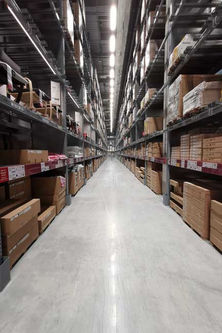 Warehouse-Homepage-433-650