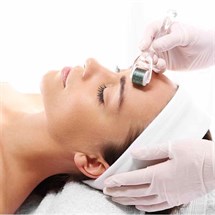 SYWL School Of Aesthetics - Dermaplane & Micro Needling