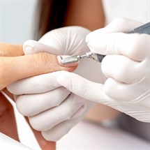 E-file - Natural Nails Upskill Remote Course