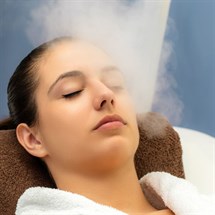 Extraction and Steam Facial Upskill Remote Course